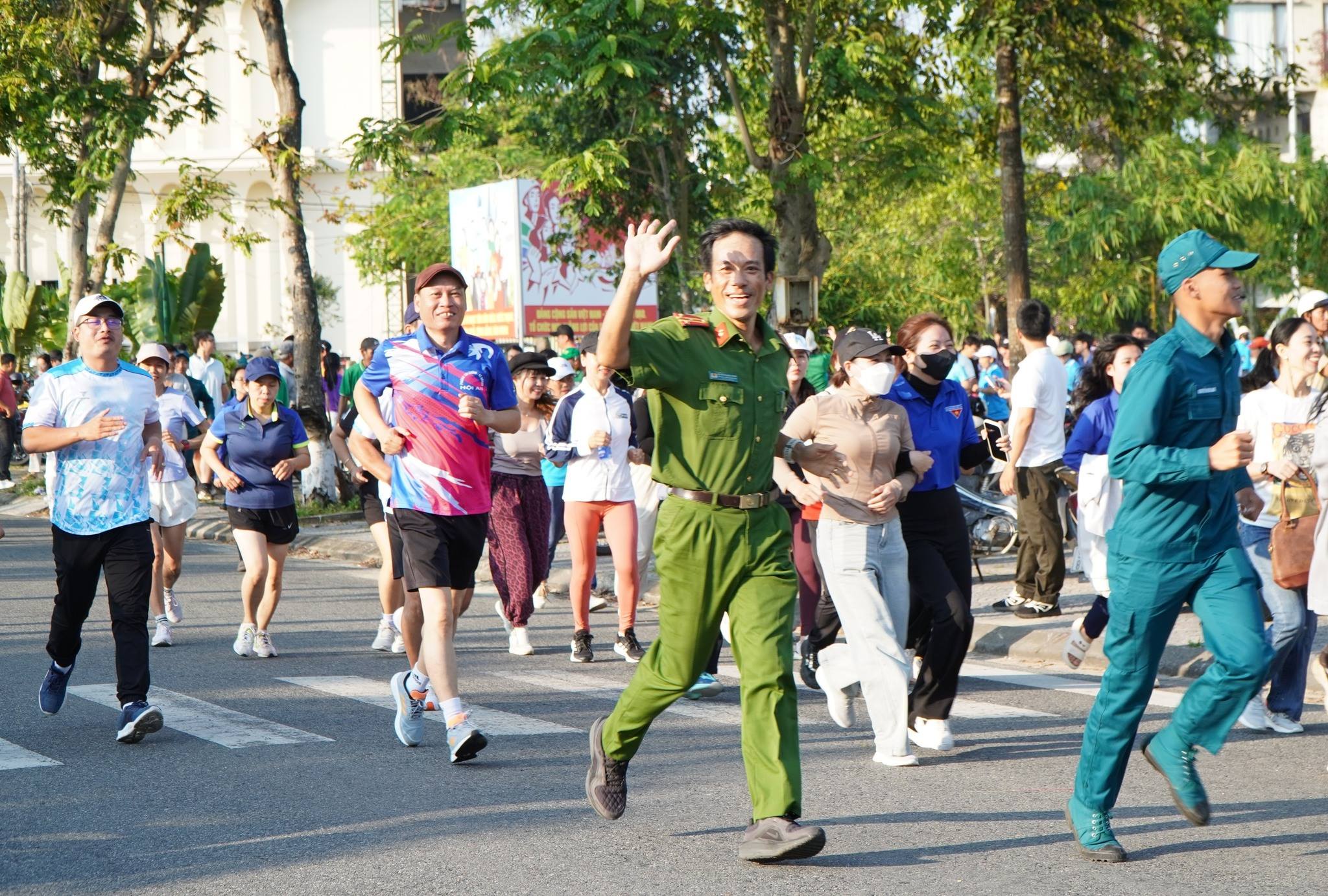 anh tin bai